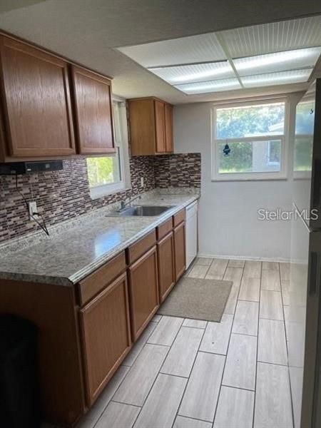 Recently Rented: $1,595 (2 beds, 2 baths, 1070 Square Feet)