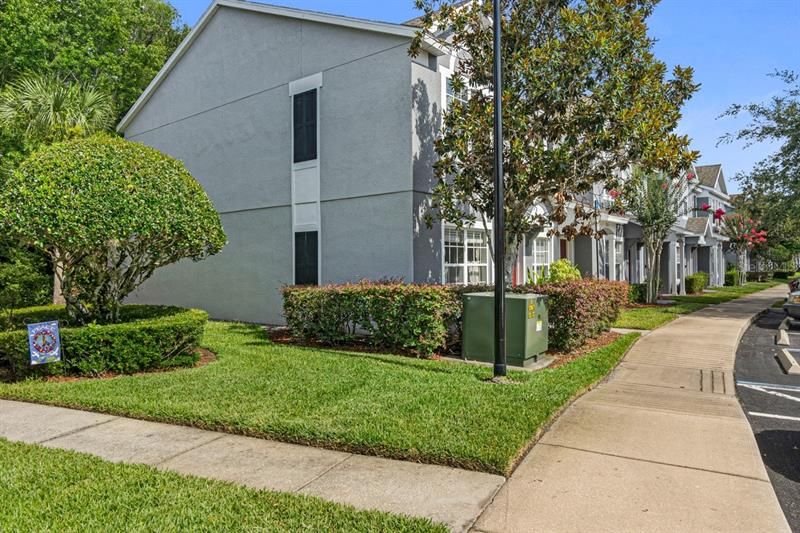 Recently Sold: $265,000 (2 beds, 2 baths, 1152 Square Feet)