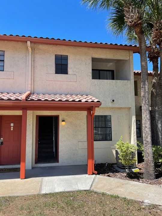 Recientemente alquilado: $1,550 (1 camas, 1 baños, 745 Pies cuadrados)