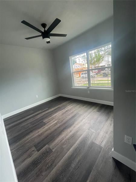 Recently Sold: $450,300 (3 beds, 2 baths, 1900 Square Feet)
