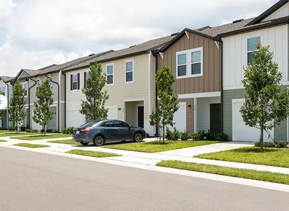 Recently Sold: $316,990 (3 beds, 2 baths, 1421 Square Feet)