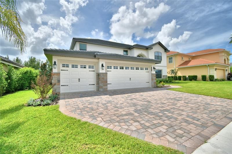 Recently Sold: $548,580 (5 beds, 3 baths, 3205 Square Feet)