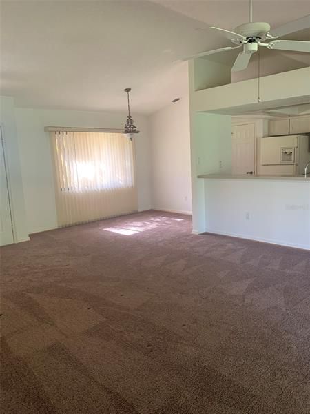 Recently Rented: $2,300 (3 beds, 2 baths, 1443 Square Feet)