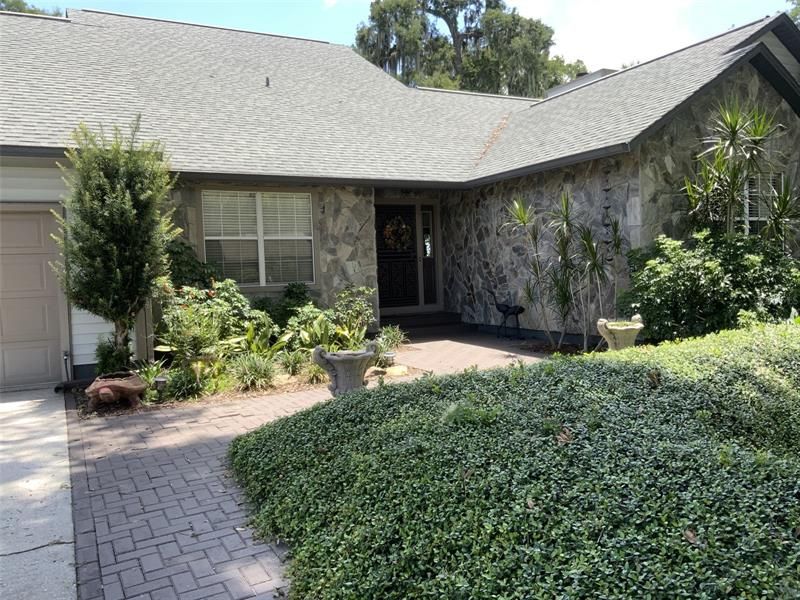 Recently Sold: $569,000 (4 beds, 3 baths, 2380 Square Feet)