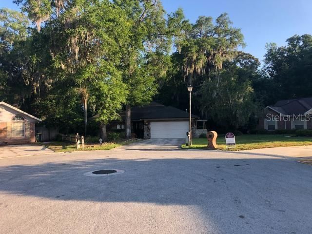 Recently Sold: $350,000 (4 beds, 3 baths, 2268 Square Feet)
