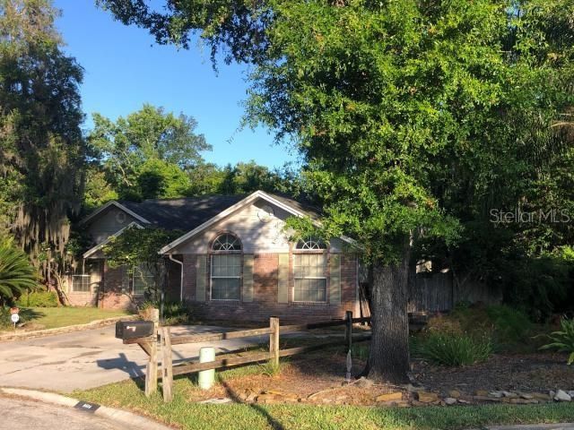 Recently Sold: $350,000 (4 beds, 3 baths, 2268 Square Feet)