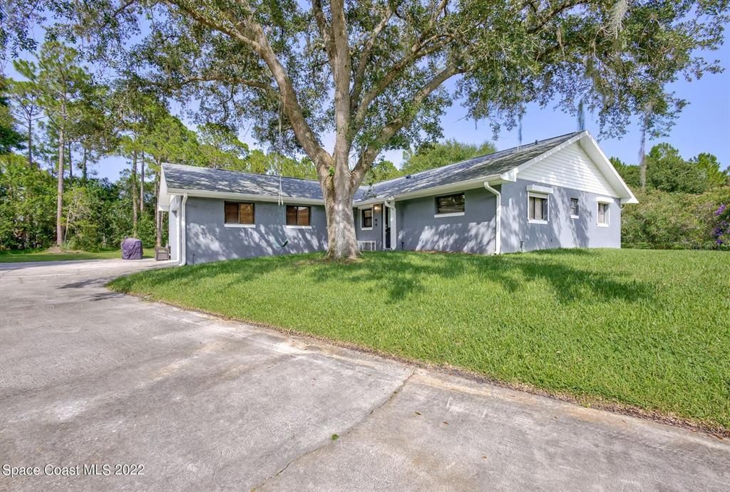 Recently Sold: $415,000 (3 beds, 2 baths, 1634 Square Feet)