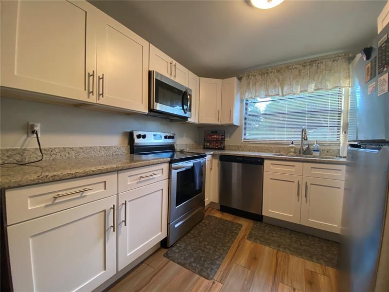 Recently Rented: $1,750 (2 beds, 2 baths, 1330 Square Feet)