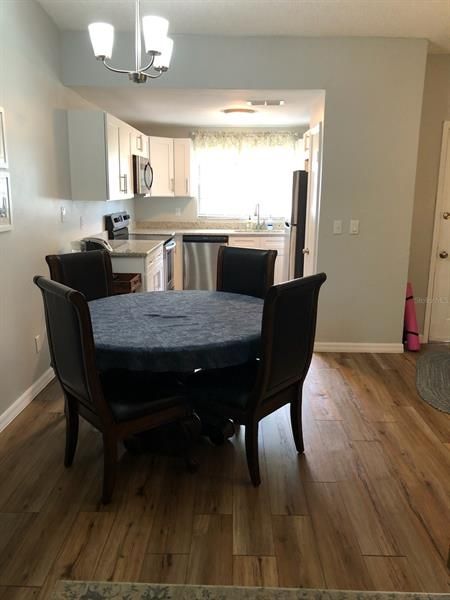 Recently Rented: $1,750 (2 beds, 2 baths, 1330 Square Feet)