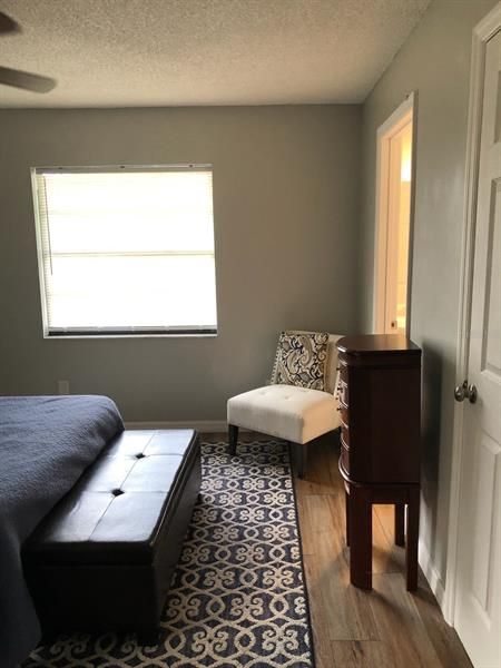 Recently Rented: $1,750 (2 beds, 2 baths, 1330 Square Feet)