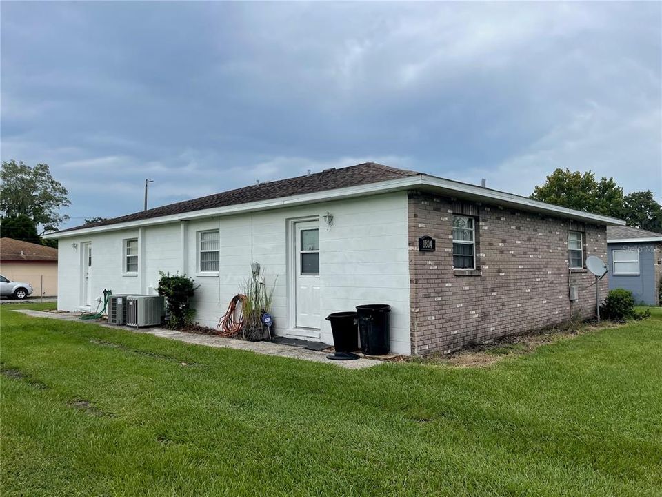 Recently Sold: $295,000 (2 beds, 0 baths, 1600 Square Feet)