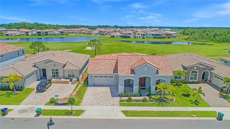 Recently Sold: $1,095,000 (4 beds, 4 baths, 3170 Square Feet)