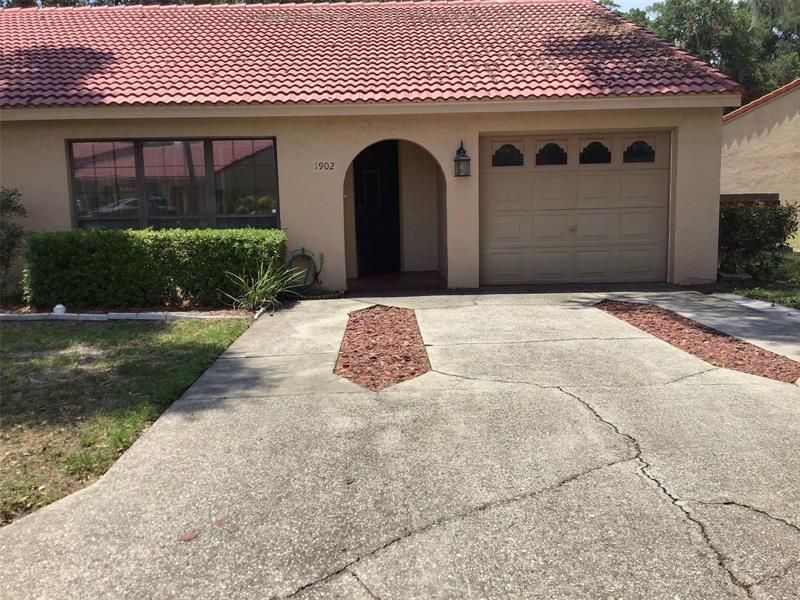 Recently Rented: $1,500 (2 beds, 2 baths, 1051 Square Feet)