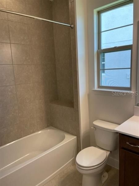 Недавно арендовано: $2,150 (3 спален, 2 ванн, 1571 Квадратных фут)
