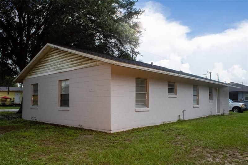 Recently Sold: $115,000 (3 beds, 1 baths, 1014 Square Feet)