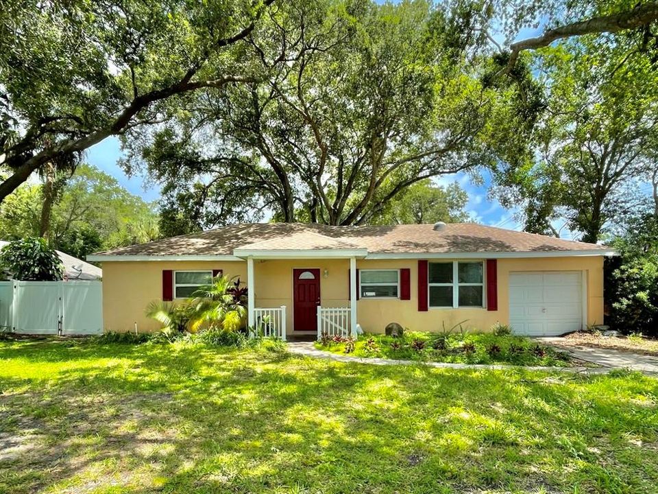 Недавно продано: $775,000 (2 спален, 1 ванн, 1048 Квадратных фут)