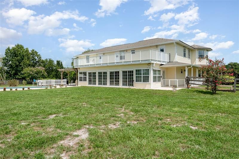 Recently Sold: $699,000 (4 beds, 3 baths, 3476 Square Feet)