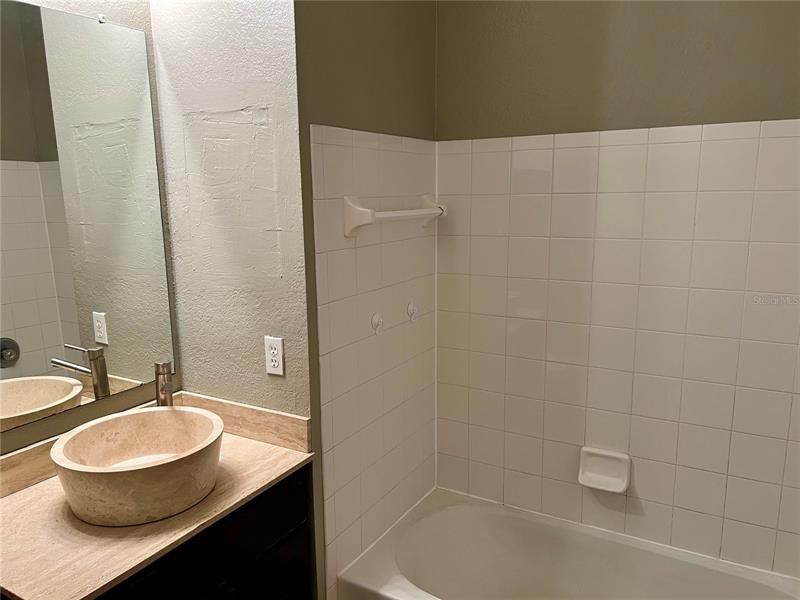 最近租的: $1,895 (4 贝兹, 2 浴室, 1313 平方英尺)