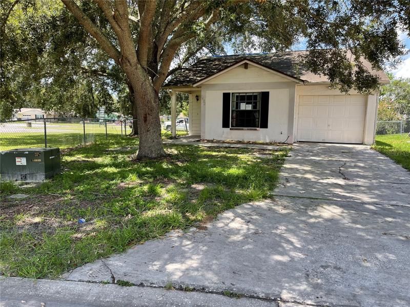 Recently Sold: $50,000 (2 beds, 1 baths, 926 Square Feet)