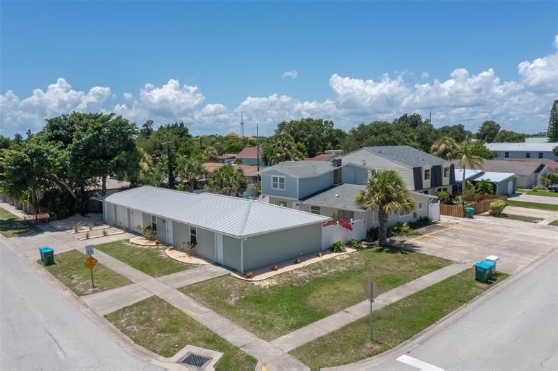 Recently Sold: $1,500,000 (0 beds, 0 baths, 3584 Square Feet)