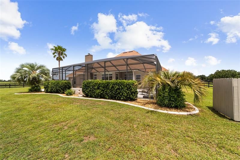 Recently Sold: $865,000 (4 beds, 3 baths, 3148 Square Feet)