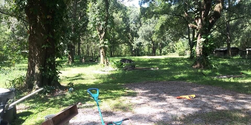 En Venta: $1,400,000 (21.56 acres)