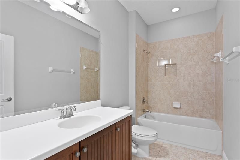 Недавно арендовано: $6,000 (4 спален, 3 ванн, 2660 Квадратных фут)