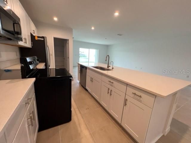 Recently Sold: $377,375 (4 beds, 3 baths, 2106 Square Feet)