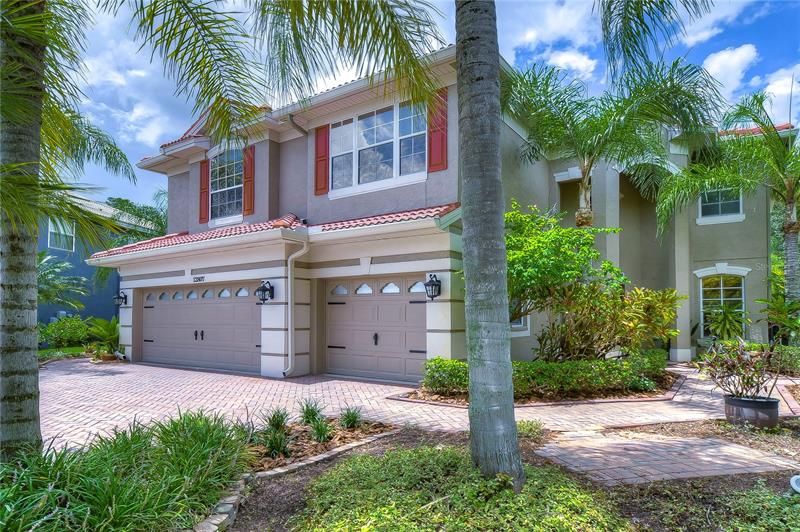 Recently Sold: $1,100,000 (5 beds, 3 baths, 3513 Square Feet)