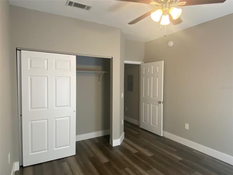 Recently Rented: $1,895 (2 beds, 2 baths, 1400 Square Feet)
