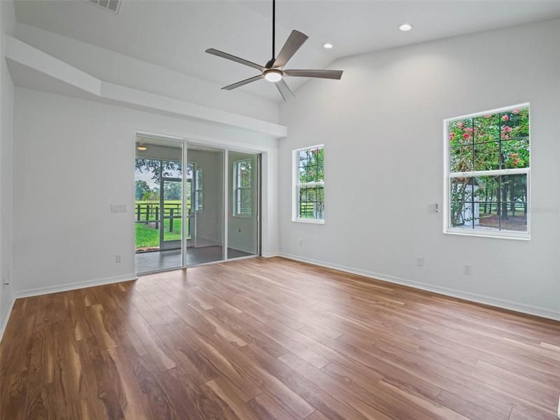 Recently Sold: $1,699,000 (3 beds, 2 baths, 2186 Square Feet)