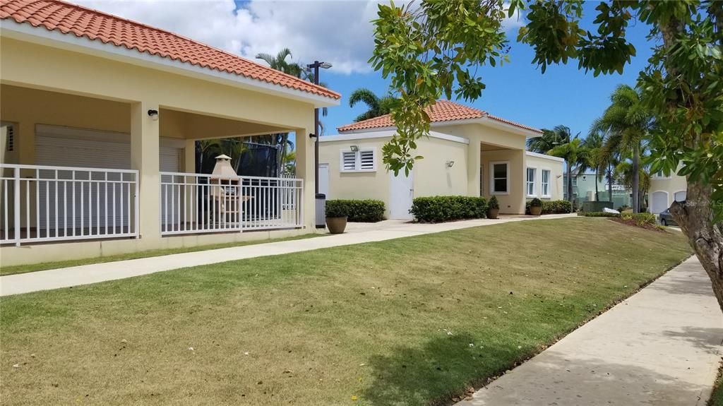 Recently Sold: $320,000 (4 beds, 2 baths, 2200 Square Feet)