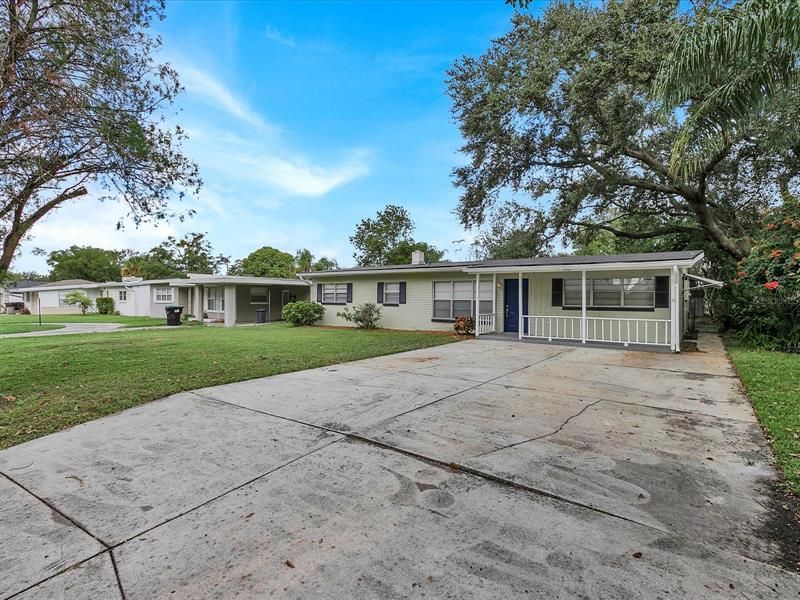 Recently Sold: $330,000 (3 beds, 1 baths, 1446 Square Feet)