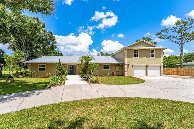 Recently Sold: $624,900 (4 beds, 4 baths, 3592 Square Feet)