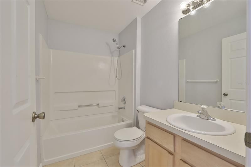 Недавно арендовано: $2,500 (4 спален, 2 ванн, 1950 Квадратных фут)