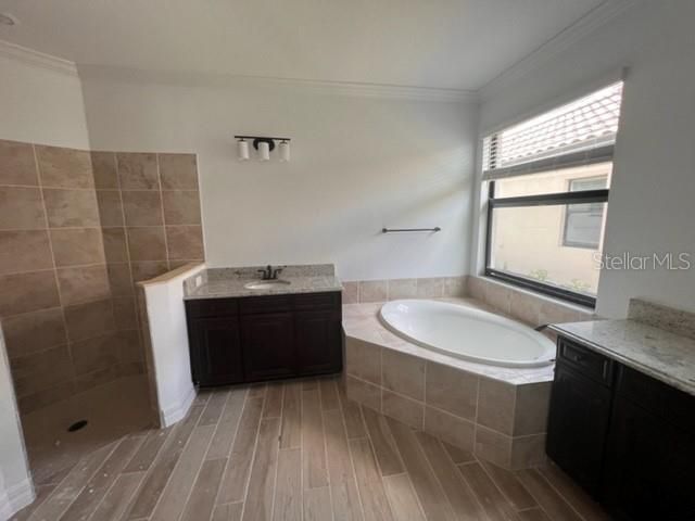 Recently Sold: $800,577 (3 beds, 2 baths, 2061 Square Feet)