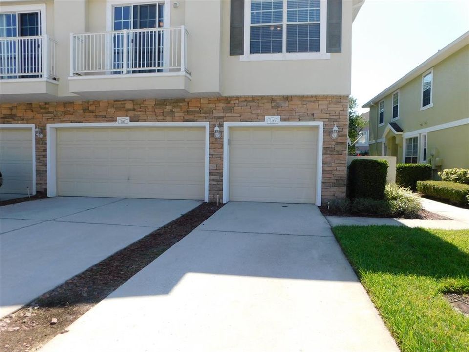 最近售出: $338,500 (2 贝兹, 2 浴室, 1200 平方英尺)