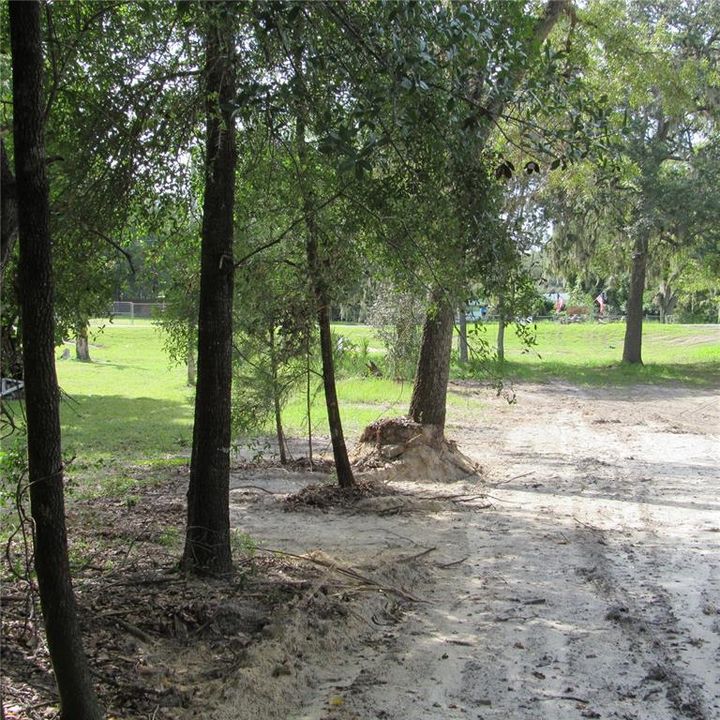 Vendido Recientemente: $14,500 (0.24 acres)