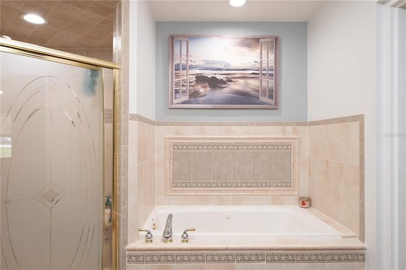 Недавно продано: $415,900 (4 спален, 2 ванн, 1888 Квадратных фут)