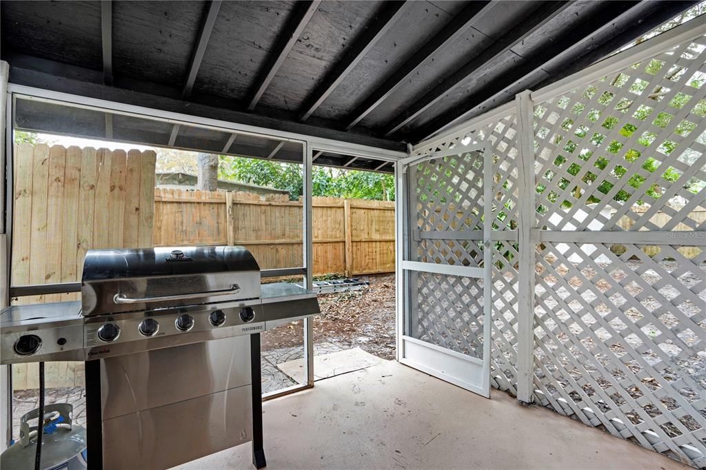 For Rent: $5,000 (3 beds, 2 baths, 1236 Square Feet)