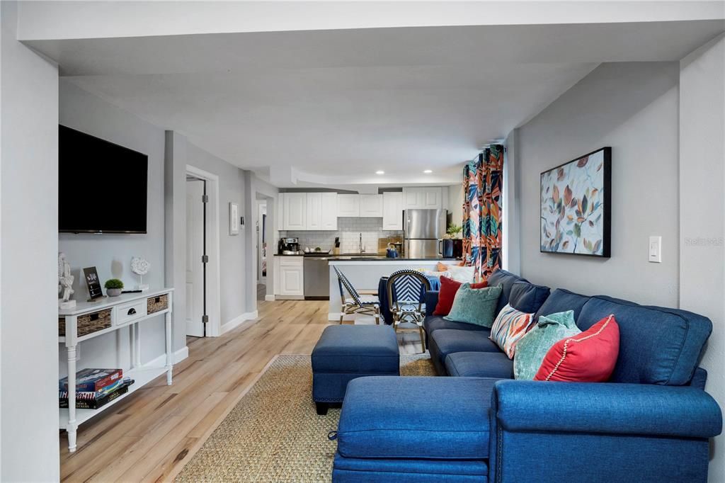 For Rent: $5,000 (3 beds, 2 baths, 1236 Square Feet)