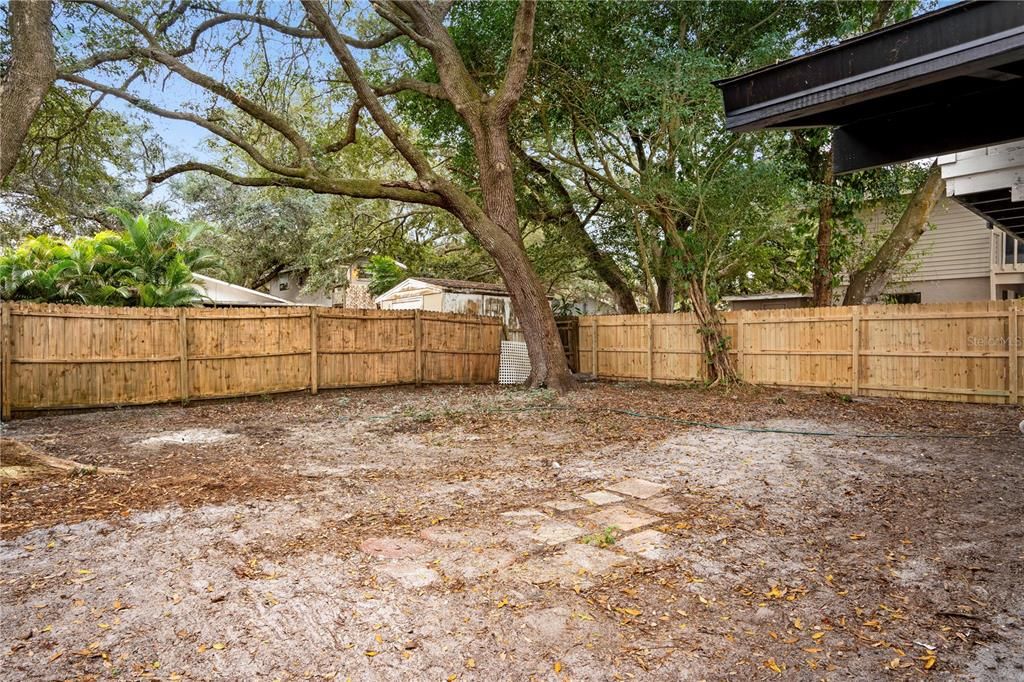 For Rent: $5,000 (3 beds, 2 baths, 1236 Square Feet)