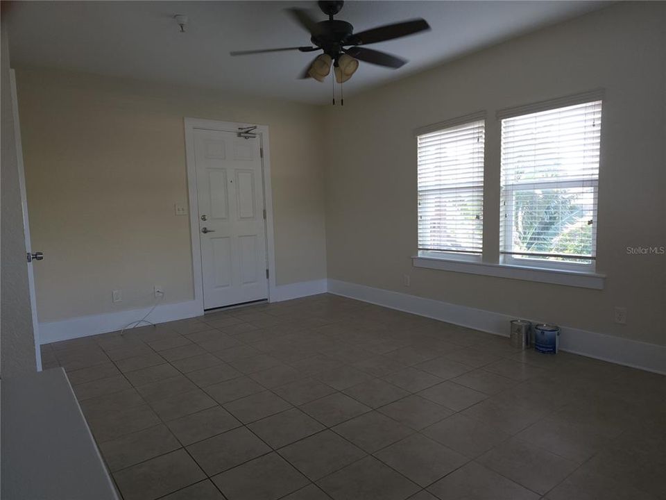 Recently Rented: $1,150 (0 beds, 1 baths, 500 Square Feet)