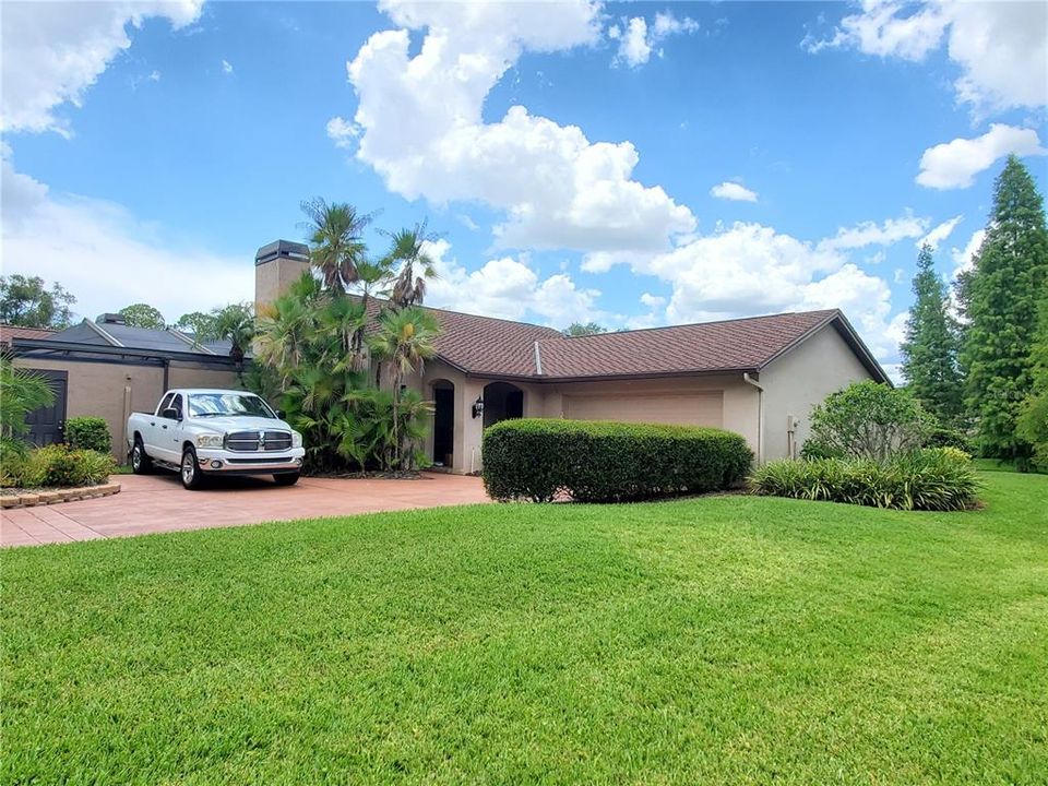 最近售出: $430,000 (2 贝兹, 2 浴室, 2433 平方英尺)