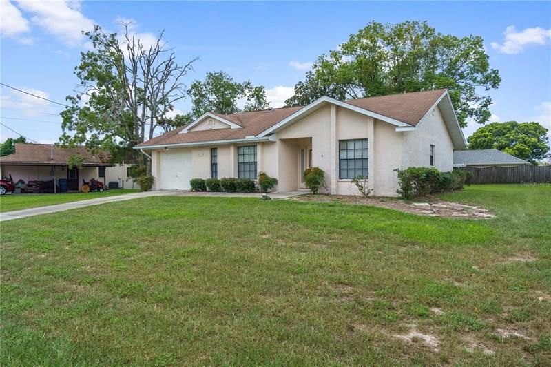 Recently Sold: $200,000 (3 beds, 2 baths, 1079 Square Feet)