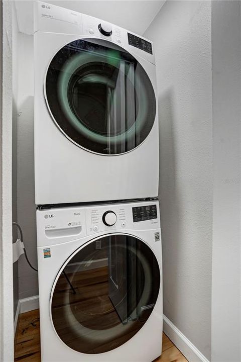 For Rent: $5,000 (3 beds, 2 baths, 1350 Square Feet)