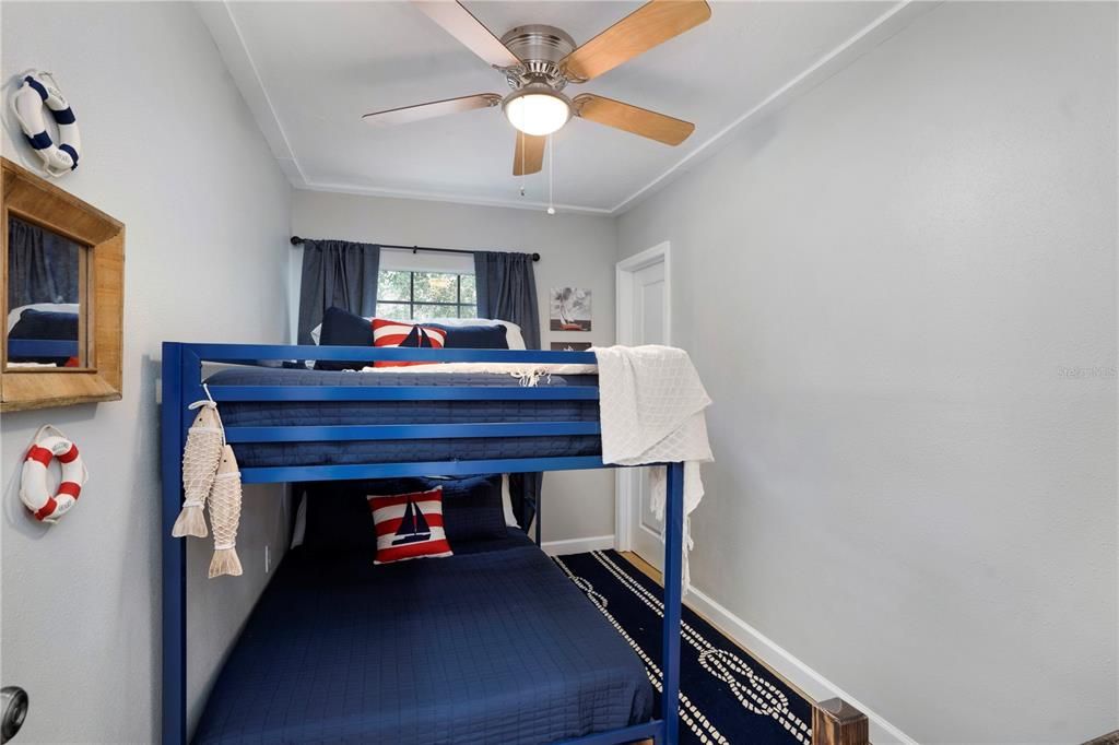 For Rent: $5,000 (3 beds, 2 baths, 1350 Square Feet)