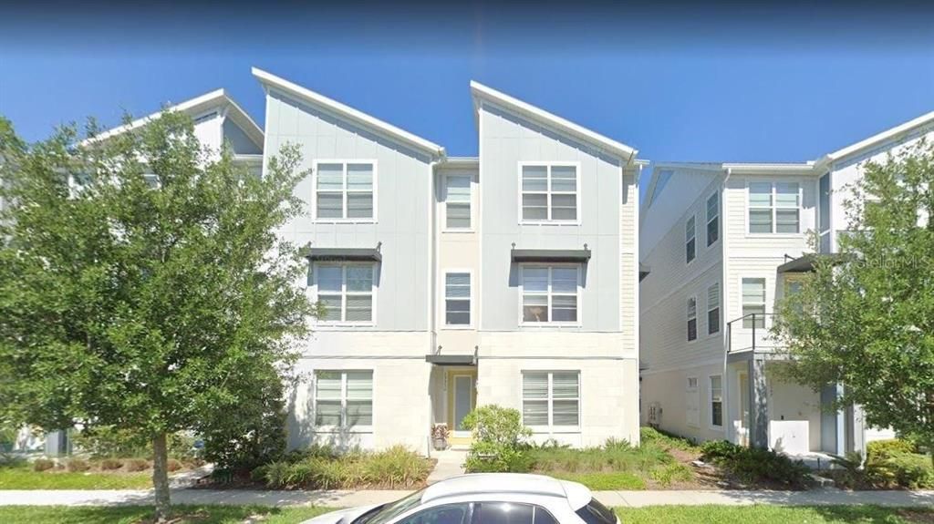 Недавно продано: $570,000 (3 спален, 3 ванн, 1684 Квадратных фут)