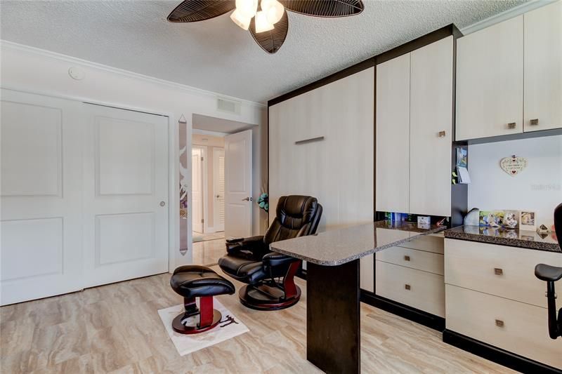 Recently Sold: $749,900 (2 beds, 2 baths, 1385 Square Feet)
