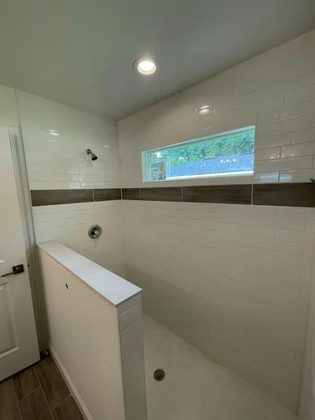 最近售出: $335,000 (3 贝兹, 2 浴室, 1492 平方英尺)